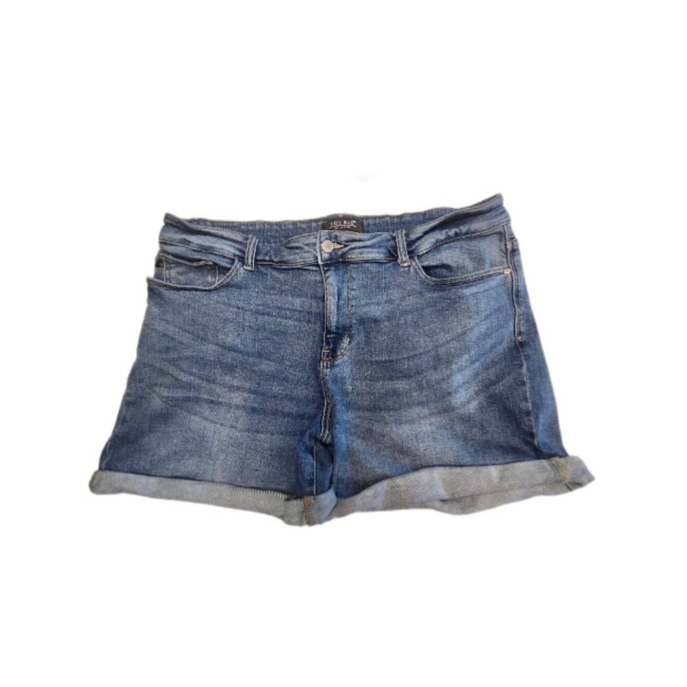 Judy Blue JB15103 MD High Rise Medium Blue Wash Cuffed Denim Jean Shorts, 3XL